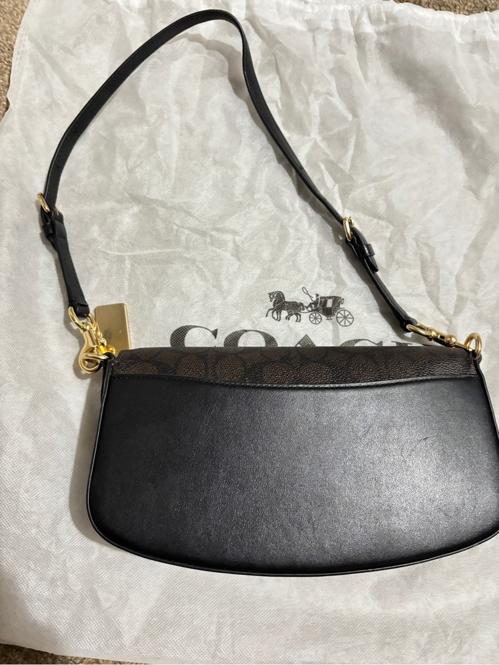 Coach Brown Signature Logo Shoulder Bag Andrea with Black Strap - Picture 2 of 4